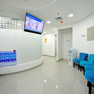 Dr_Matias_San_Martin-clinica-dental-sonrie-barros-errazurriz3