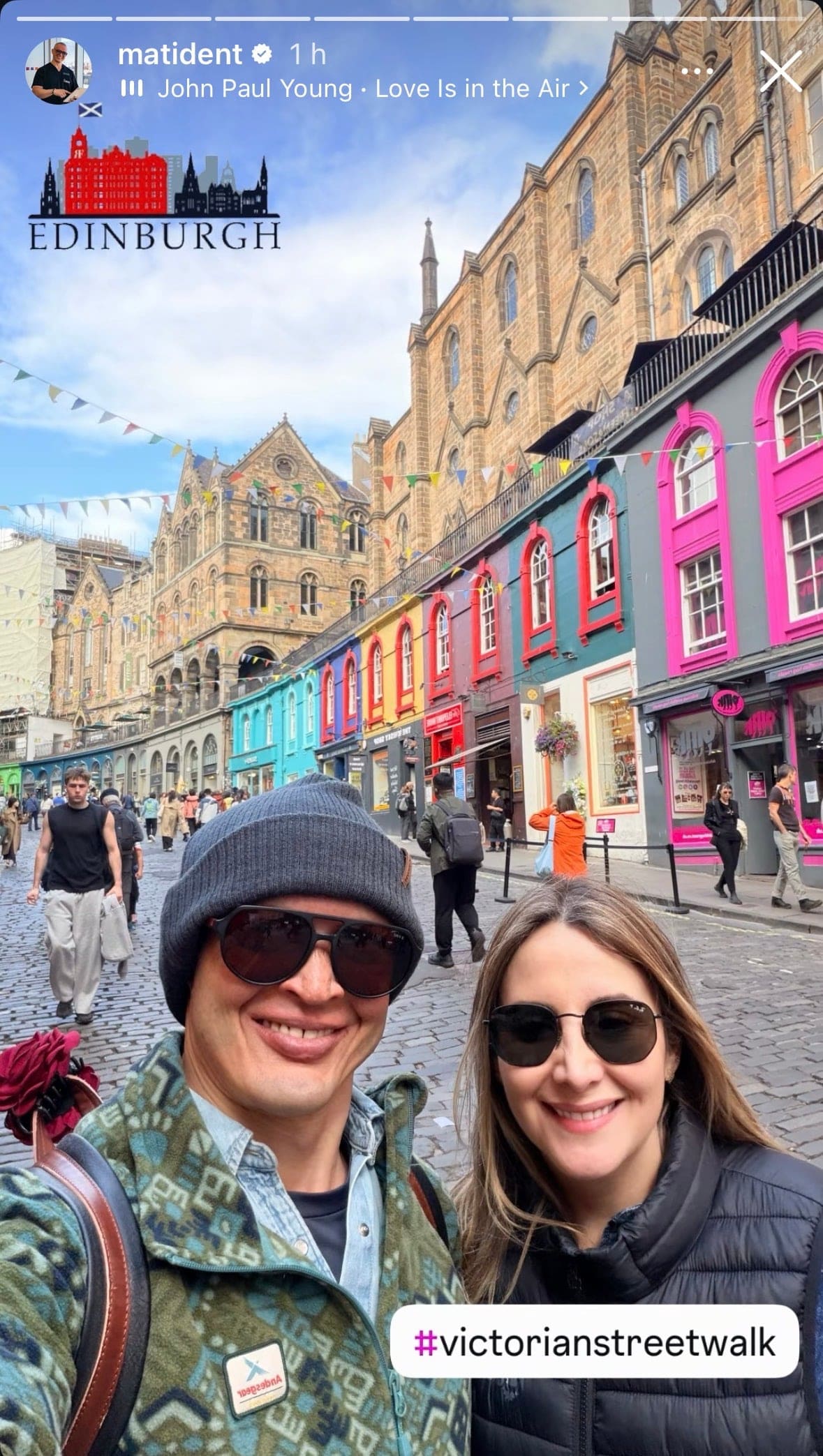 Dr. Matías San Martín y Carla durante su viaje por Escocia